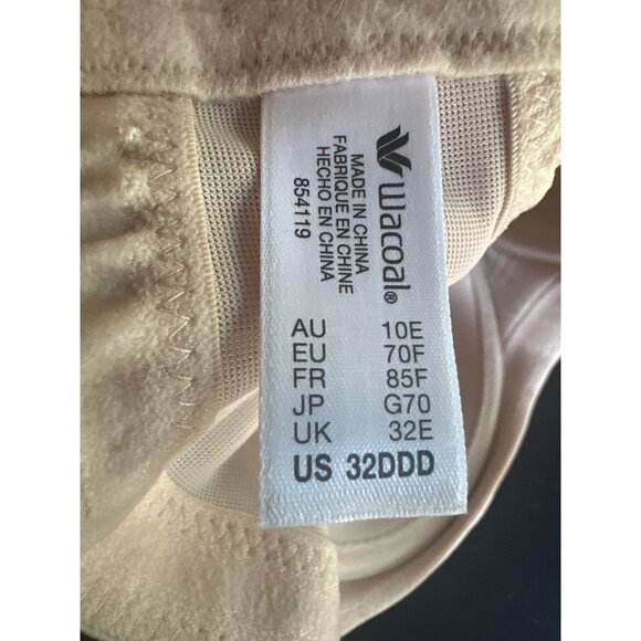 Wacoal Beige Underwire Bra US 32DDD Smooth Molded Cup Adjustable Straps Lingerie - Picture 3 of 4
